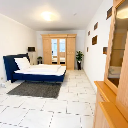 Zentrumsnah Und Gruen Zentral Wuppertal/remscheid *